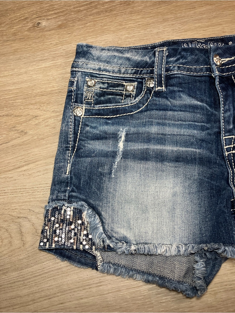 Miss Me denim short size 27 - Picture 2 of 9